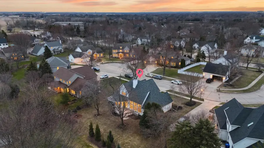 422 E Olde Paltzer Court, Appleton, WI 54913 - #2