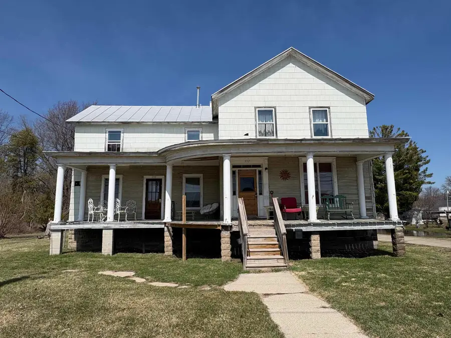 555 Pecor Street, Oconto, WI 54153 - #2