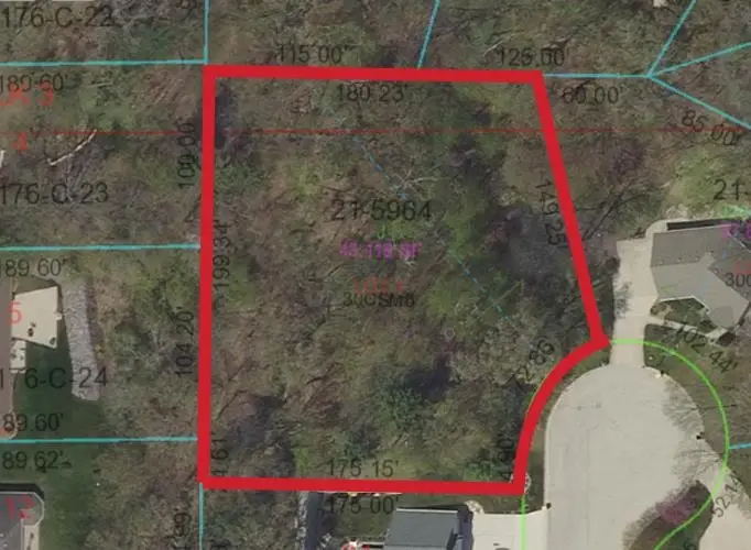 306 Heidelberg Court, Green Bay, WI 54302 - #2