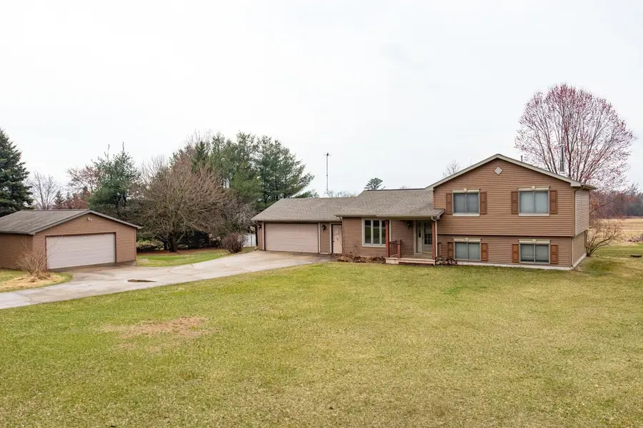 N6677 37th Avenue, Fremont, WI 54940 - #3