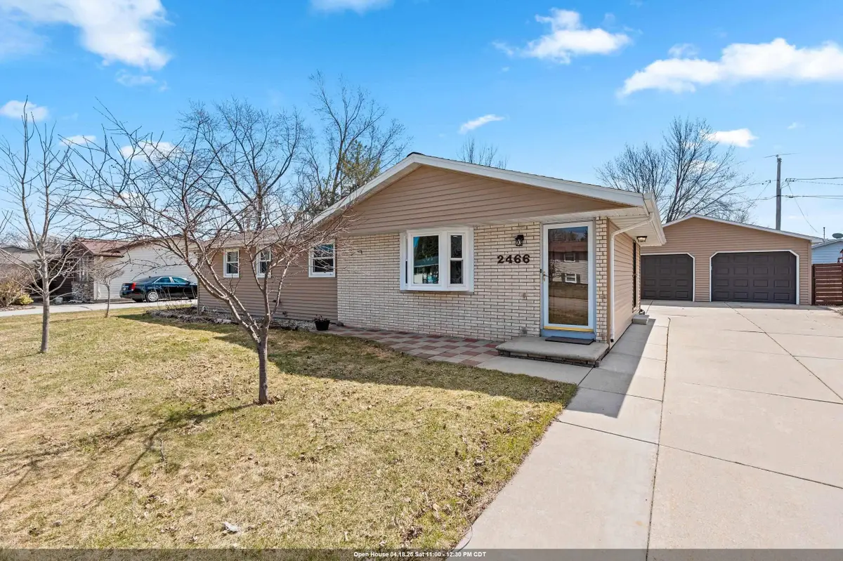 2466 Pecan Street, Green Bay, WI 54311 - #1