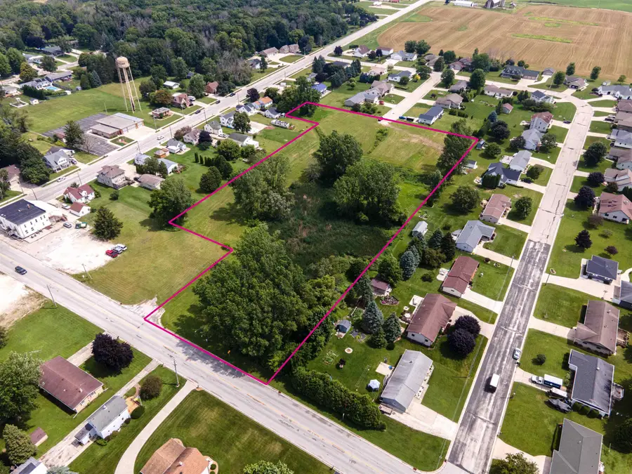 E Menasha Avenue #35, Whitelaw, WI 54247 - #2