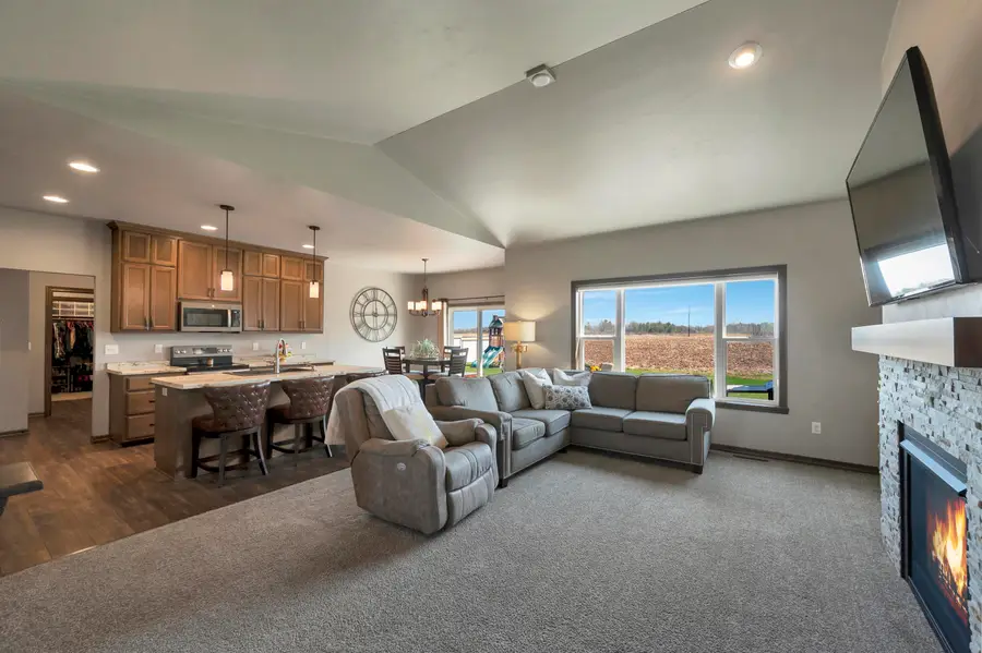 2715 Andromeda Drive, De Pere, WI 54115 - #2