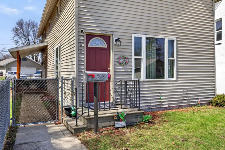 215 N Erie Street, De Pere, WI 54115 - #3