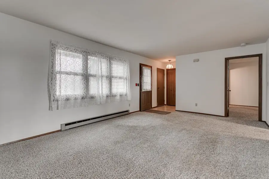 930 Manor Drive #60, Neenah, WI 54956 - #3