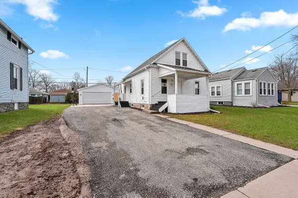 727 E Calumet Street, APPLETON, WI 54915