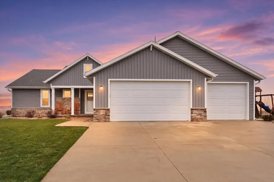 N9376 Dusty Drive, Appleton, WI 54915-0000 - #2