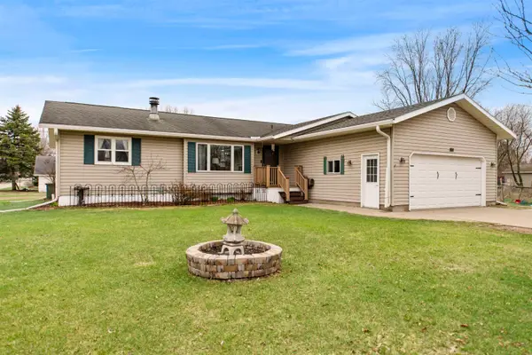 213 Water Street, MARINETTE, WI 54143