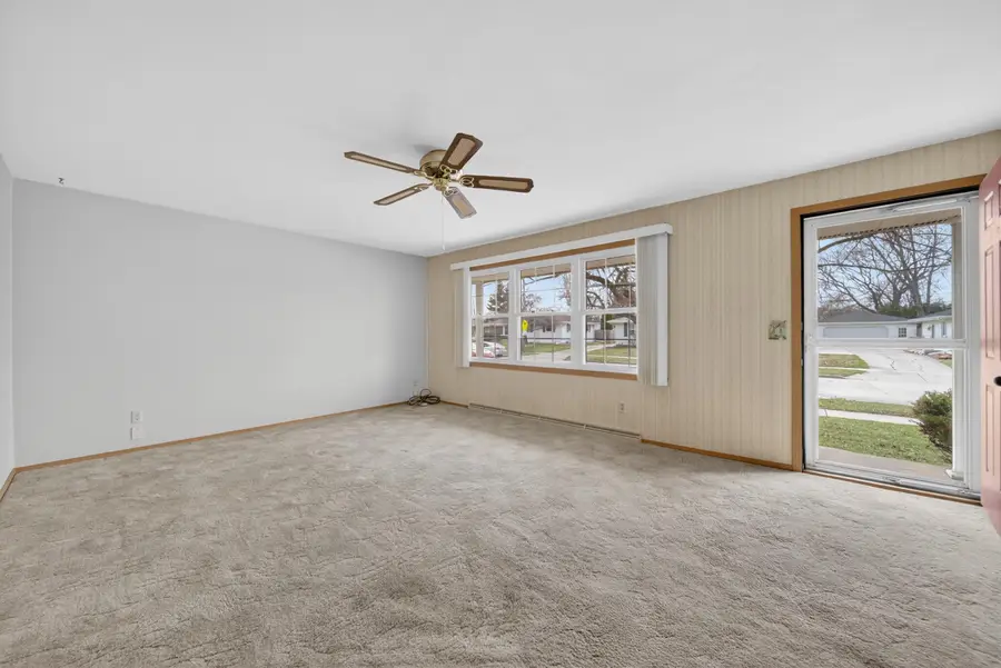 630 S Clara Street, Appleton, WI 54915 - #3