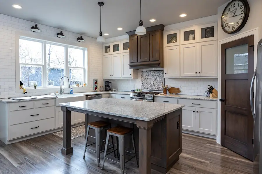 230 Deforest Drive, Kaukauna, WI 54130 - #3