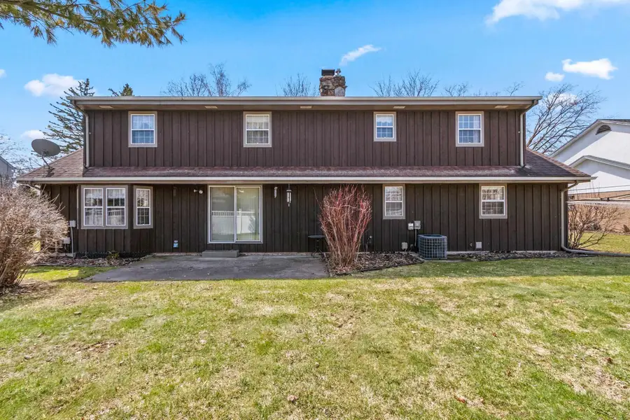 607 Ridgeview Court, Green Bay, WI 54301-1439 - #3