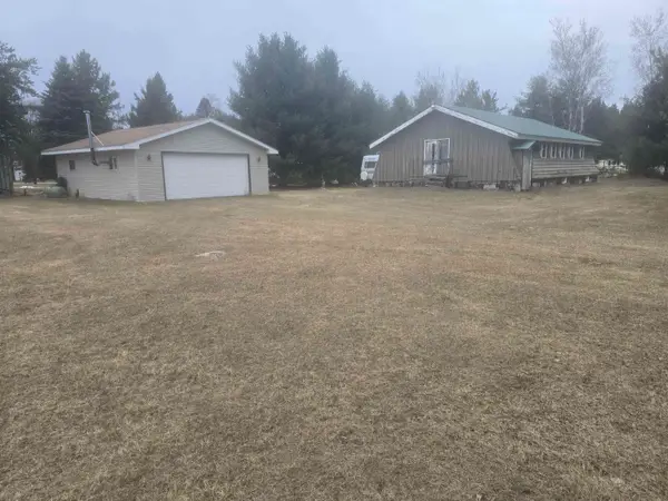 N9423 Brunette Lane, CRIVITZ, WI 54414