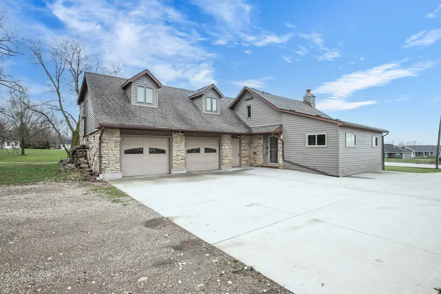 3811 Bower Creek Road, De Pere, WI 54115 - #3