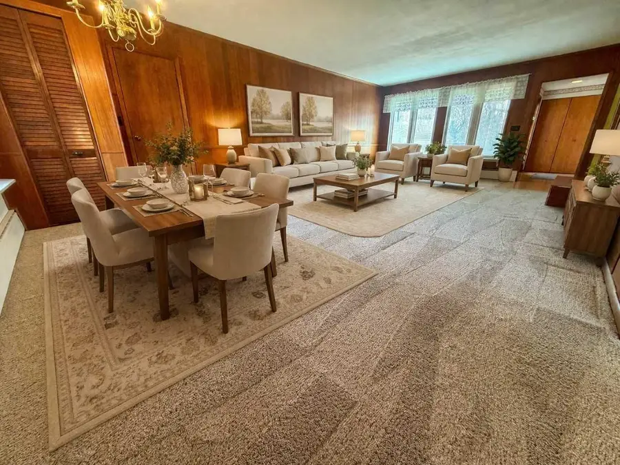 814 Harmel Avenue, Oshkosh, WI 54902 - #3