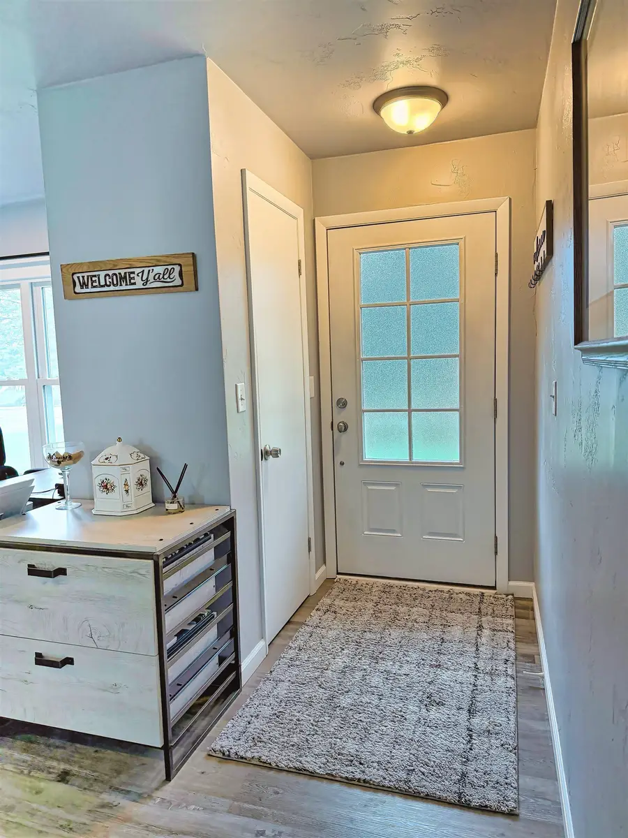 2623 Oakcrest Drive, Neenah, WI 54956-4322 - #2