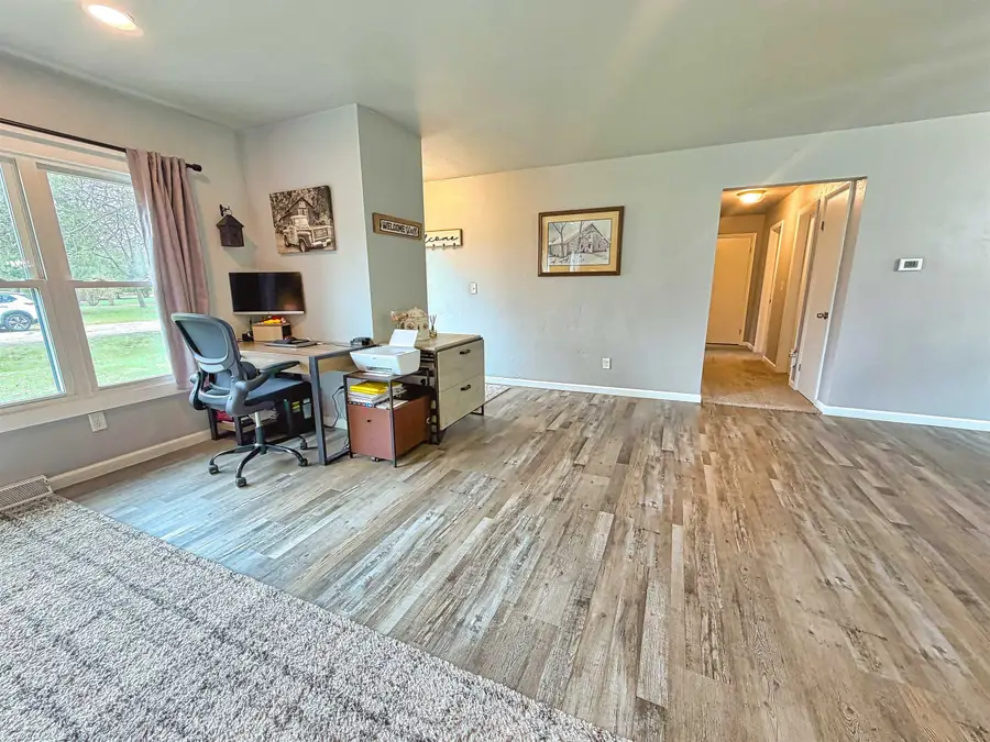 2623 Oakcrest Drive, Neenah, WI 54956-4322 - #3