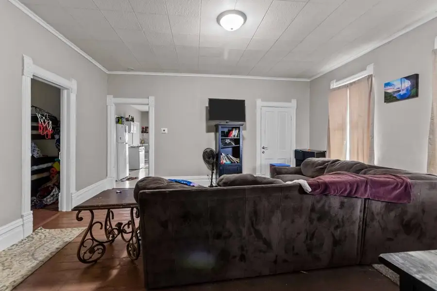 326 W 6th Avenue, Oshkosh, WI 54902-5912 - #3