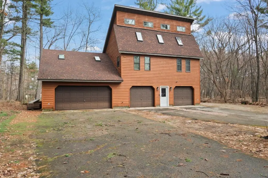 2268 E Maple Lane, Waupaca, WI 54981 - #1