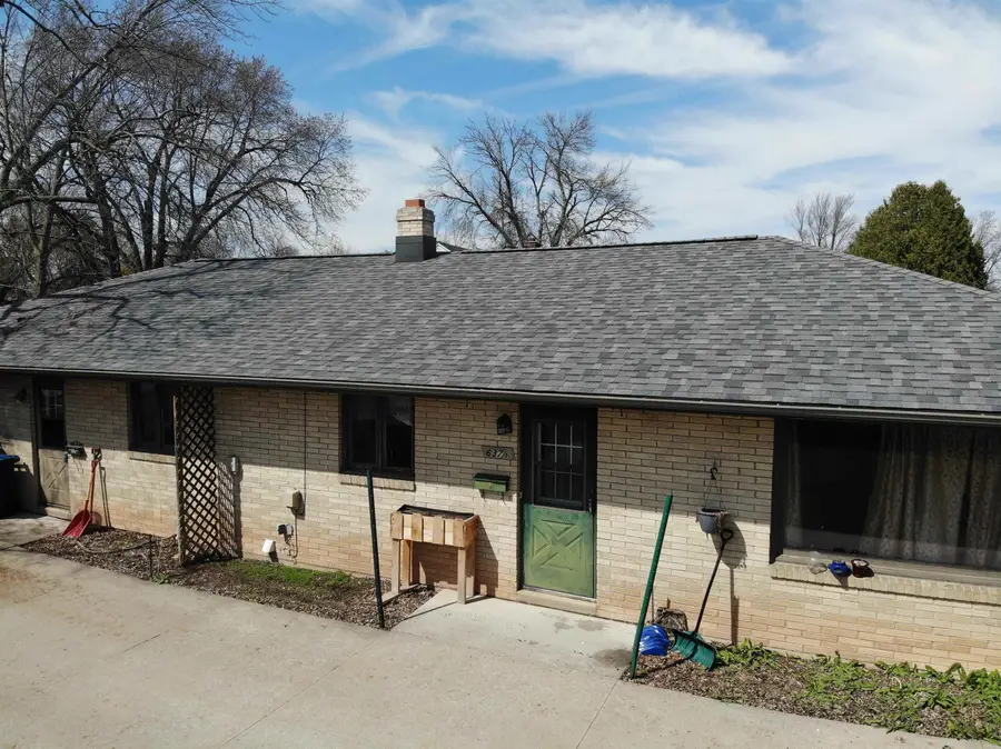 637 State Street, Menasha, WI 54952-2343 - #2