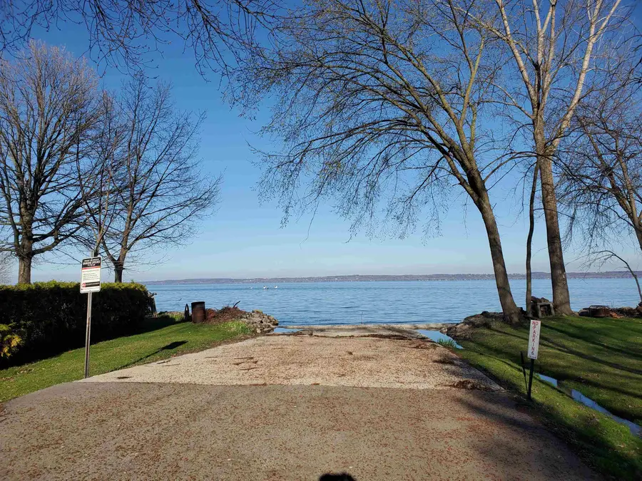 N8067 Lakeshore Drive, Fond Du Lac, WI 54937 - #2