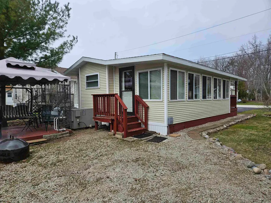 6607 Pearl Lane, Sturgeon Bay, WI 54235 - #2