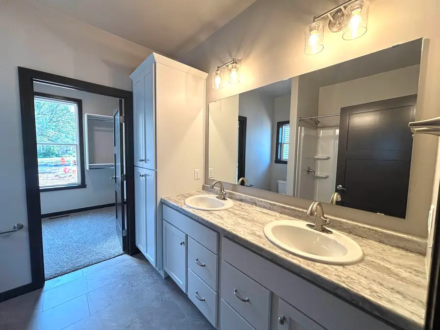 659 Reed Street, Neenah, WI 54956 - #3