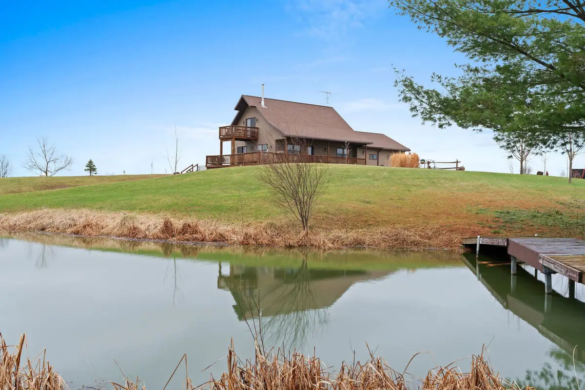 E5528 Hanson Road, Manawa, WI 54949 - #1
