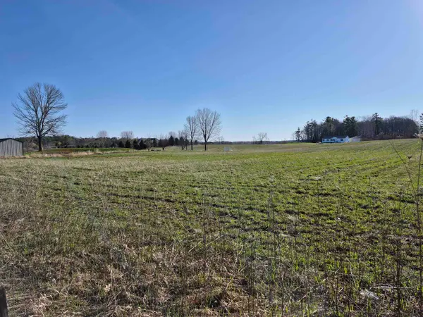 Charlie Lane #37, CECIL, WI 54111