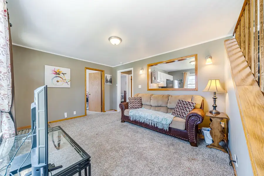 824 Zemlock Avenue, Neenah, WI 54956 - #3