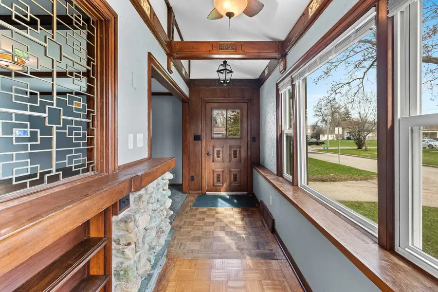 116 E Orange Street, Appleton, WI 54915 - #3