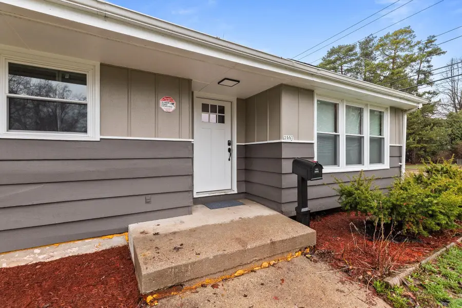 2007 S Gladys Avenue, Appleton, WI 54915 - #3