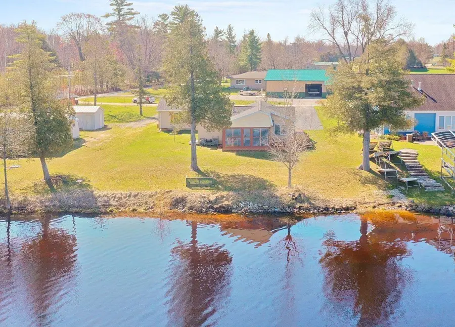 W6220 Crescent Lane, Crivitz, WI 54114 - #2