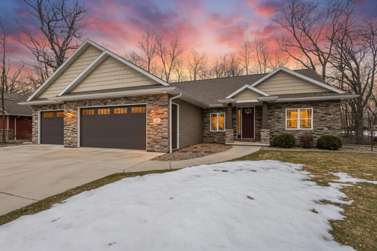 2960 Bally Bunion Lane, Green Bay, WI 54311 - #1