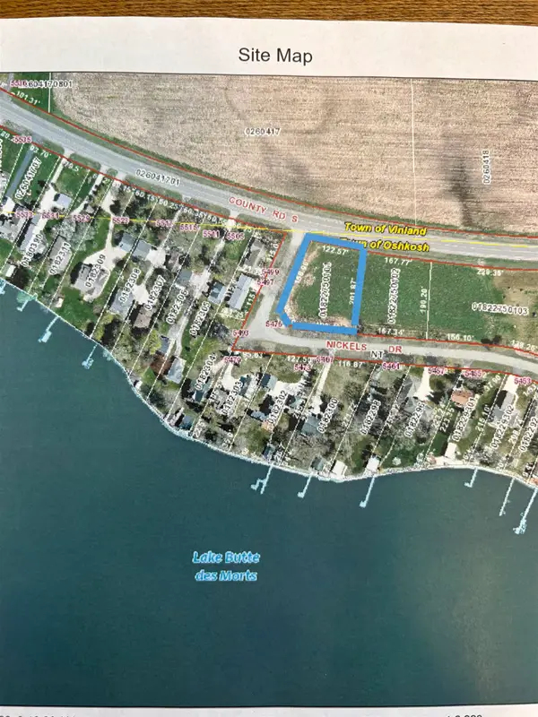 Nickels Drive #1, OSHKOSH, WI 54904