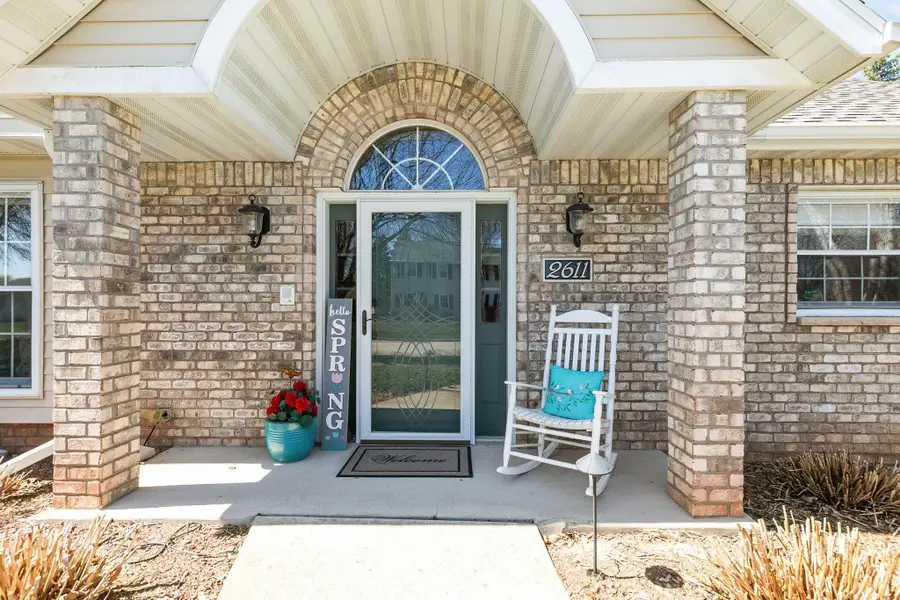 2611 N Nicholas Street, Appleton, WI 54914 - #2