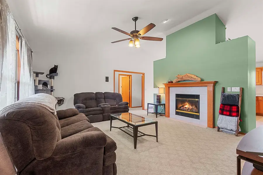 2276 Samantha Street, De Pere, WI 54115 - #3