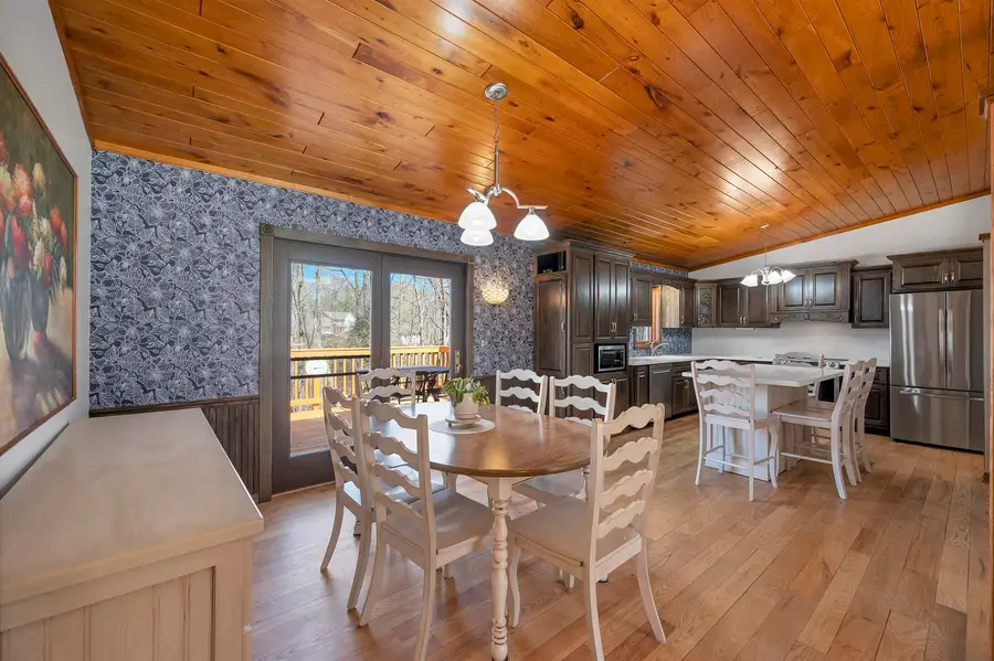 371 Wesley Avenue, Green Bay, WI 54302-4233 - #3