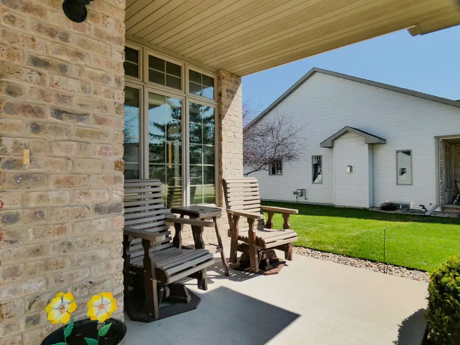 4732 N Fallview Lane #1701, Appleton, WI 54913-8077 - #2