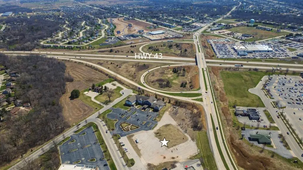 2588 Manitowoc Road, Green Bay, WI 54311 - #1