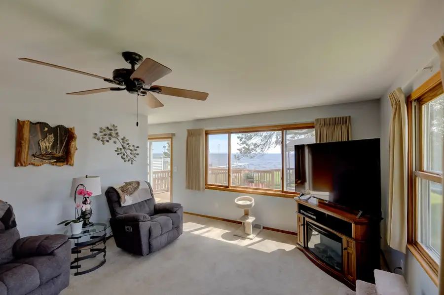 28 Lake Street, Oshkosh, WI 54901-5441 - #3