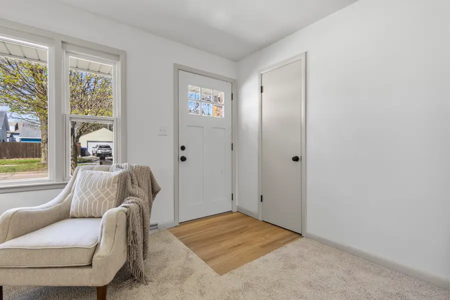 1106 N Drew Street, Appleton, WI 54911 - #3