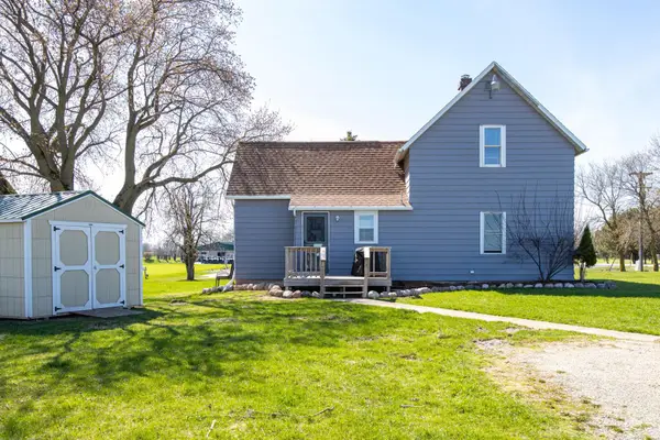 N3295 Weyers Road, KAUKAUNA, WI 54130