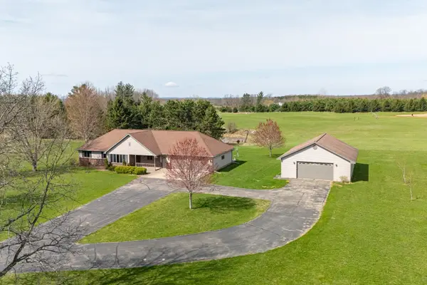 N4575 Larry Road, NEW LONDON, WI 54961