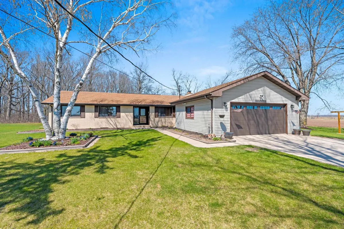 W4964 Hwy 10, Menasha, WI 54952 - #1