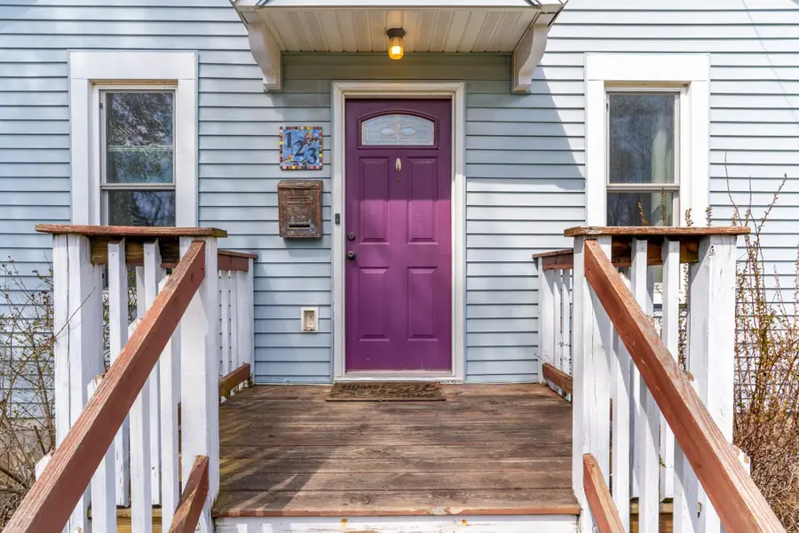 123 Harrison Street, Neenah, WI 54956 - #2