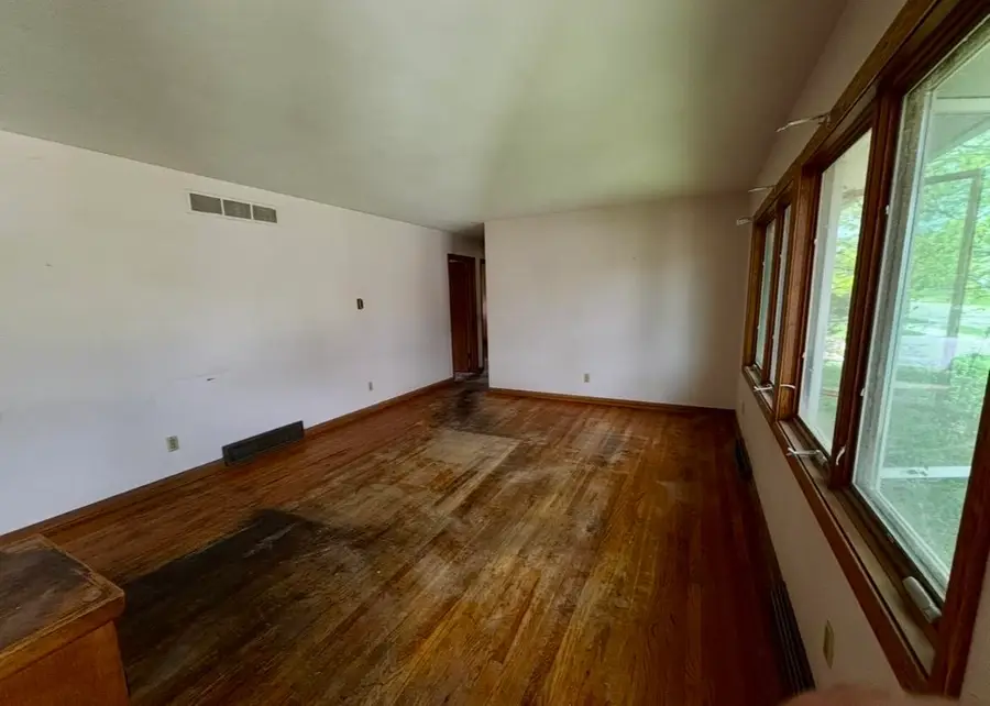 205 Tompkins Drive, Madison, WI 53716 - #3