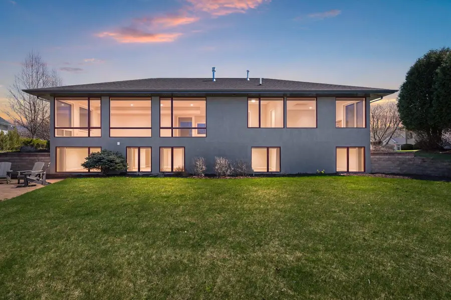 2405 Crown Pointe Boulevard, Suamico, WI 54173 - #2