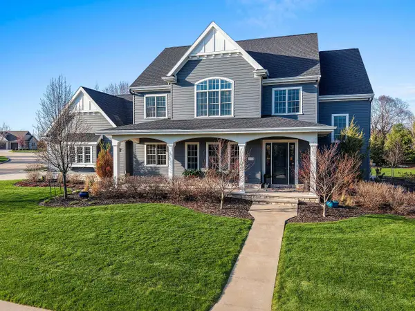 2324 E Highpond Crossing, APPLETON, WI 54913