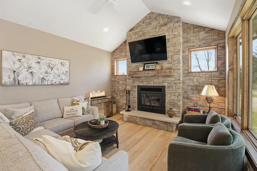 N2393 Maloney Road, Kaukauna, WI 54130 - #3