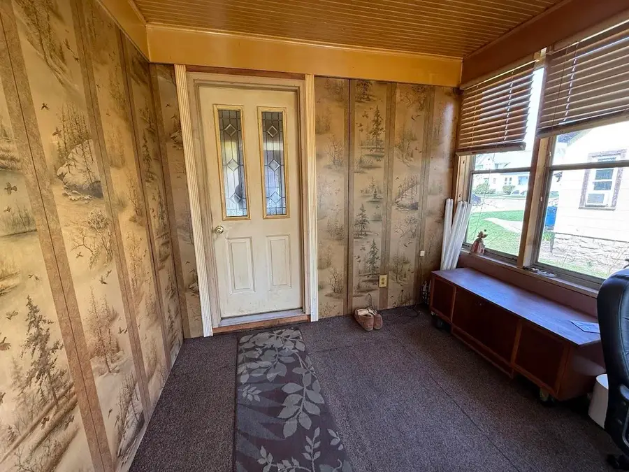 857 Franklin Street, Oshkosh, WI 54901-4315 - #2